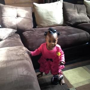 Meet your Posher, Casandra